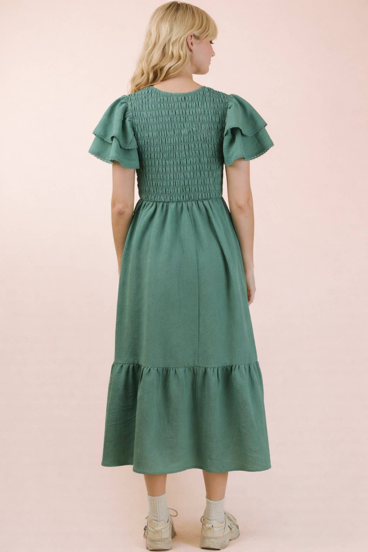 ND32042-Smocking Torso Ruffle Sleeve Midi Dress