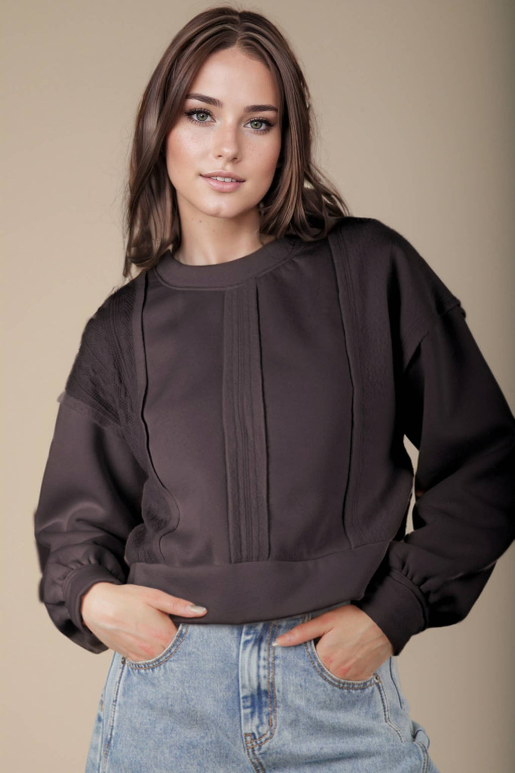 VT15193-Cable Contrast Detail Oversized Knit Crop Top