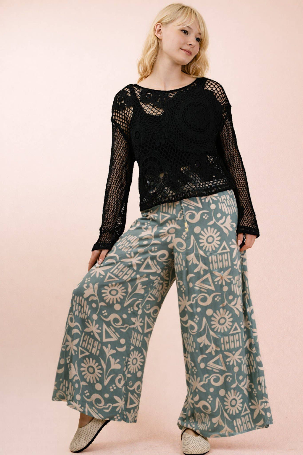 NT12142-Crochet Long Sleeve Knit Top