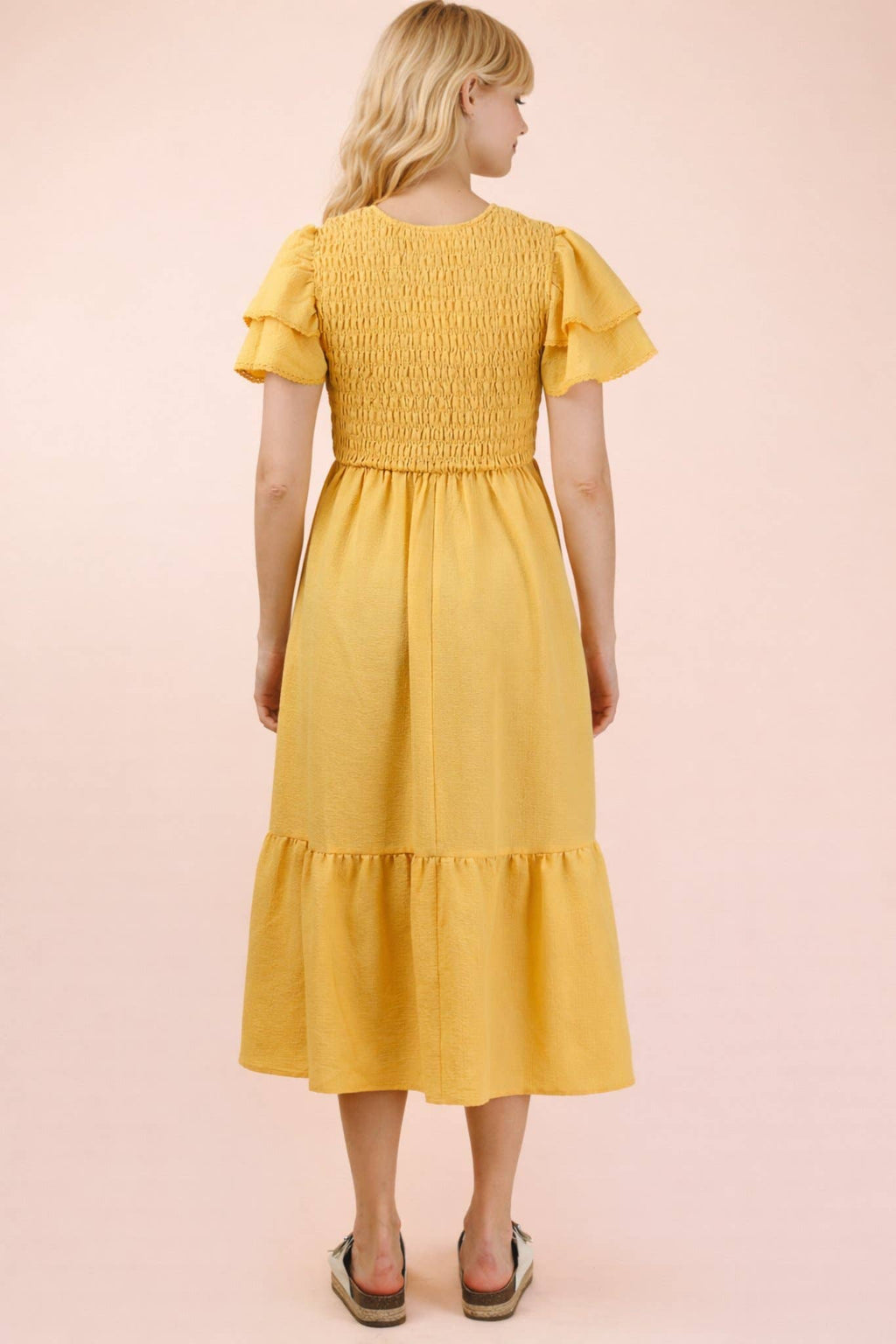 ND32042-Smocking Torso Ruffle Sleeve Midi Dress
