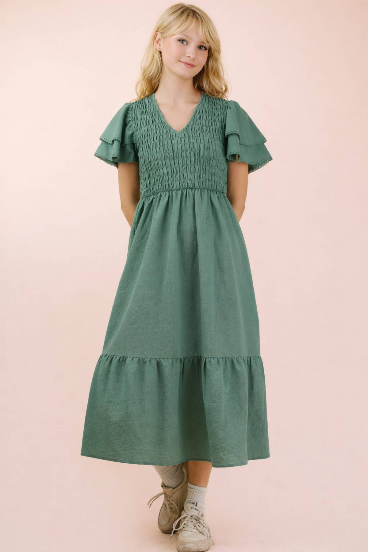 ND32042-Smocking Torso Ruffle Sleeve Midi Dress